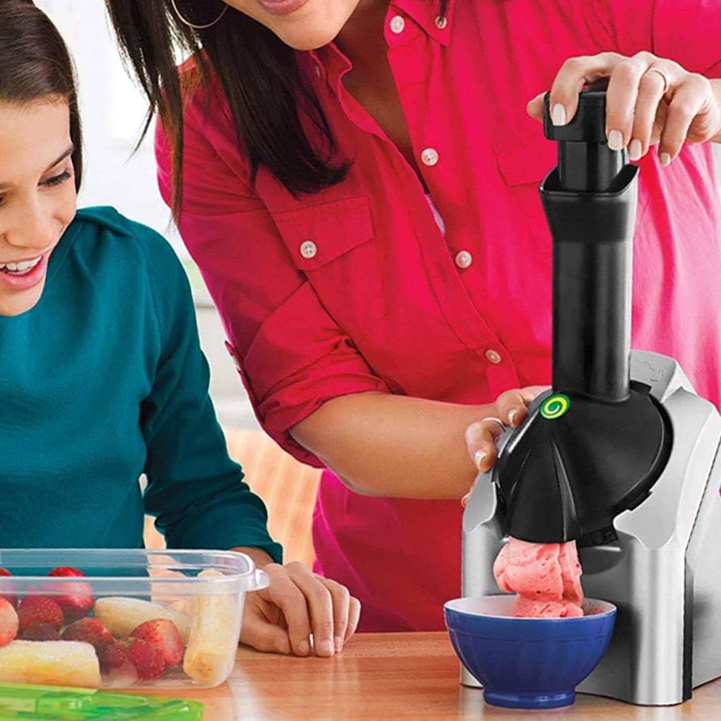Ice cream maker with 2-year warranty