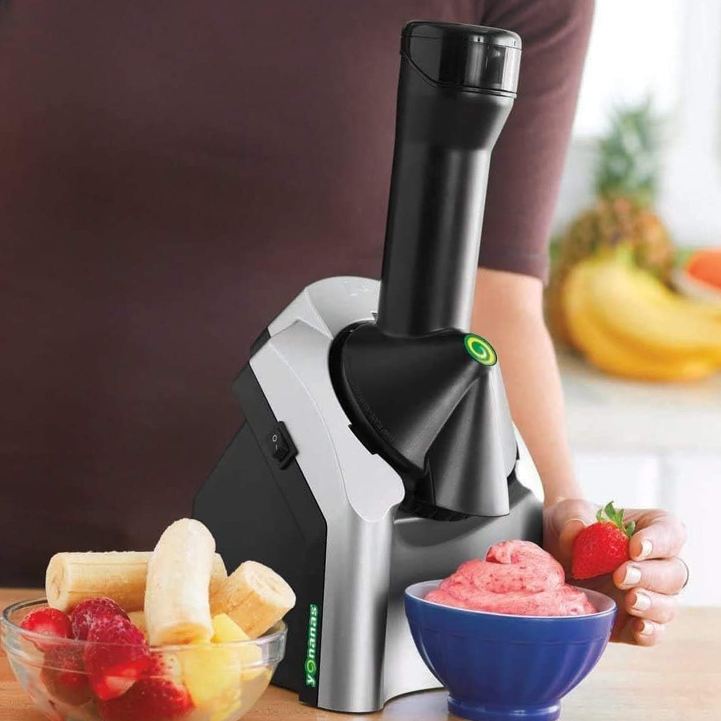 Ice cream maker with 2-year warranty